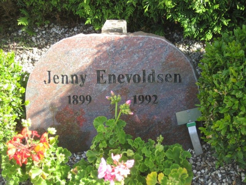 Jenny Enevoldsen.jpg